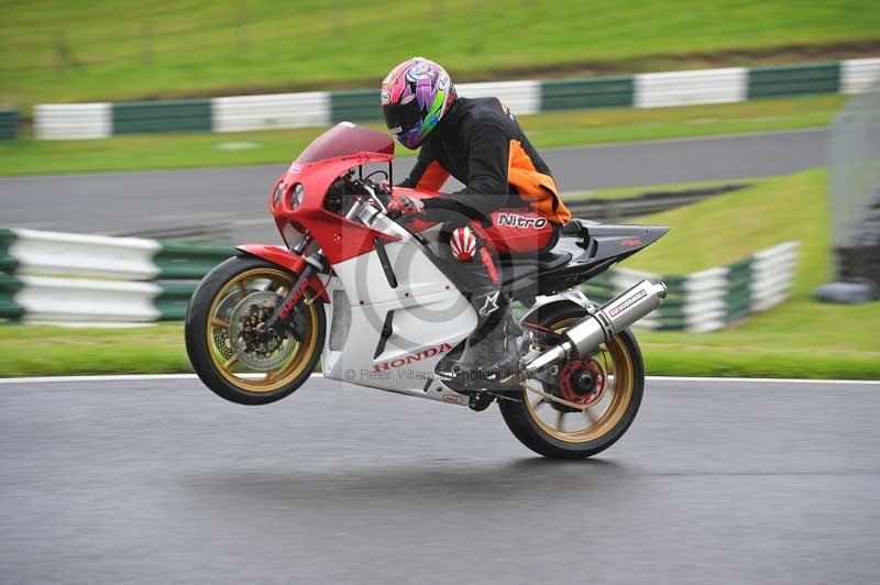 Motorcycle action photographs;Trackday digital images;cadwell;cadwell park photographs;event digital images;eventdigitalimages;motor racing louth lincolnshire;no limits trackdays;peter wileman photography;trackday;trackday photos