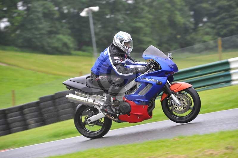 Motorcycle action photographs;Trackday digital images;cadwell;cadwell park photographs;event digital images;eventdigitalimages;motor racing louth lincolnshire;no limits trackdays;peter wileman photography;trackday;trackday photos