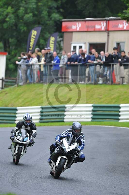 Motorcycle action photographs;Trackday digital images;cadwell;cadwell park photographs;event digital images;eventdigitalimages;motor racing louth lincolnshire;no limits trackdays;peter wileman photography;trackday;trackday photos