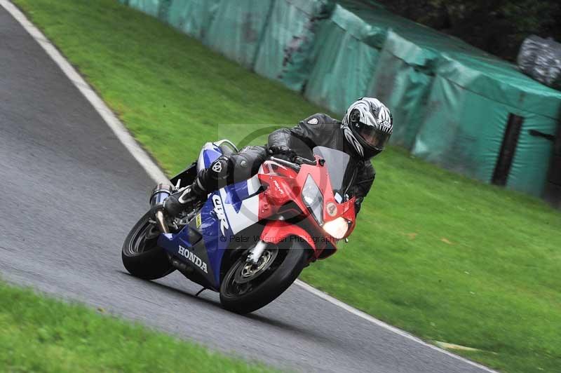 Motorcycle action photographs;Trackday digital images;cadwell;cadwell park photographs;event digital images;eventdigitalimages;motor racing louth lincolnshire;no limits trackdays;peter wileman photography;trackday;trackday photos