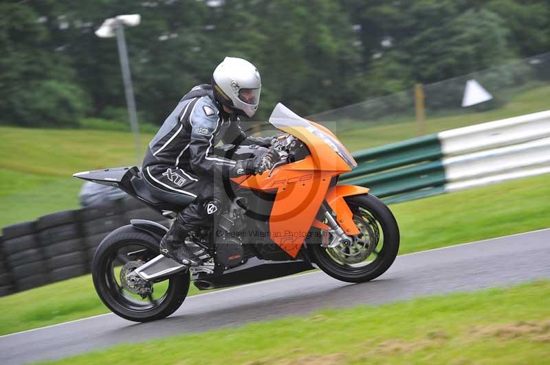 Motorcycle action photographs;Trackday digital images;cadwell;cadwell park photographs;event digital images;eventdigitalimages;motor racing louth lincolnshire;no limits trackdays;peter wileman photography;trackday;trackday photos