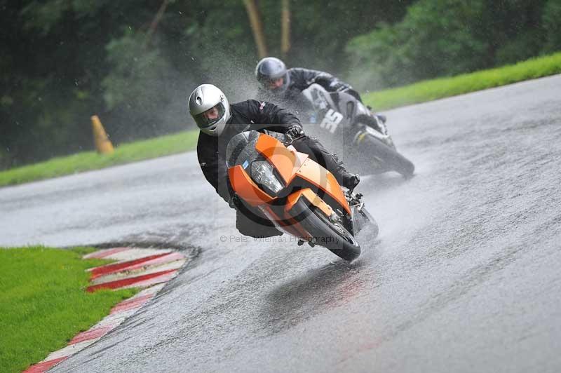 Motorcycle action photographs;Trackday digital images;cadwell;cadwell park photographs;event digital images;eventdigitalimages;motor racing louth lincolnshire;no limits trackdays;peter wileman photography;trackday;trackday photos