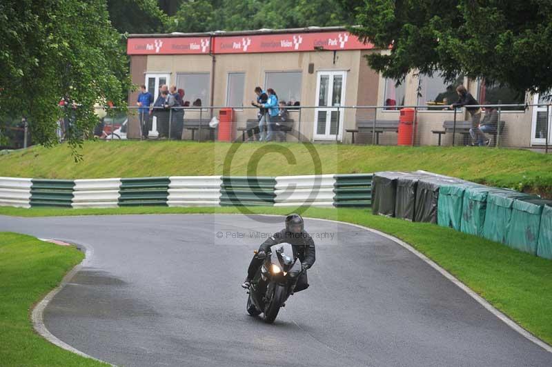 Motorcycle action photographs;Trackday digital images;cadwell;cadwell park photographs;event digital images;eventdigitalimages;motor racing louth lincolnshire;no limits trackdays;peter wileman photography;trackday;trackday photos
