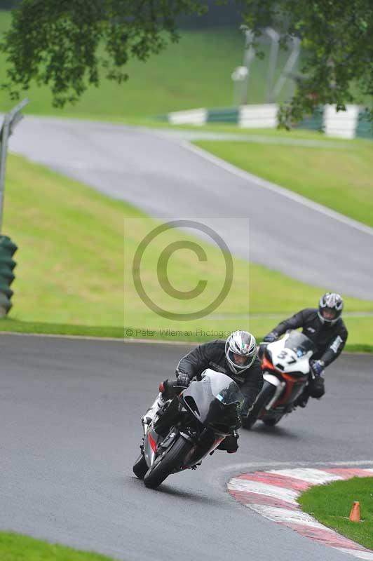 Motorcycle action photographs;Trackday digital images;cadwell;cadwell park photographs;event digital images;eventdigitalimages;motor racing louth lincolnshire;no limits trackdays;peter wileman photography;trackday;trackday photos