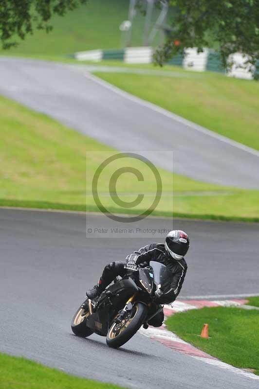 Motorcycle action photographs;Trackday digital images;cadwell;cadwell park photographs;event digital images;eventdigitalimages;motor racing louth lincolnshire;no limits trackdays;peter wileman photography;trackday;trackday photos