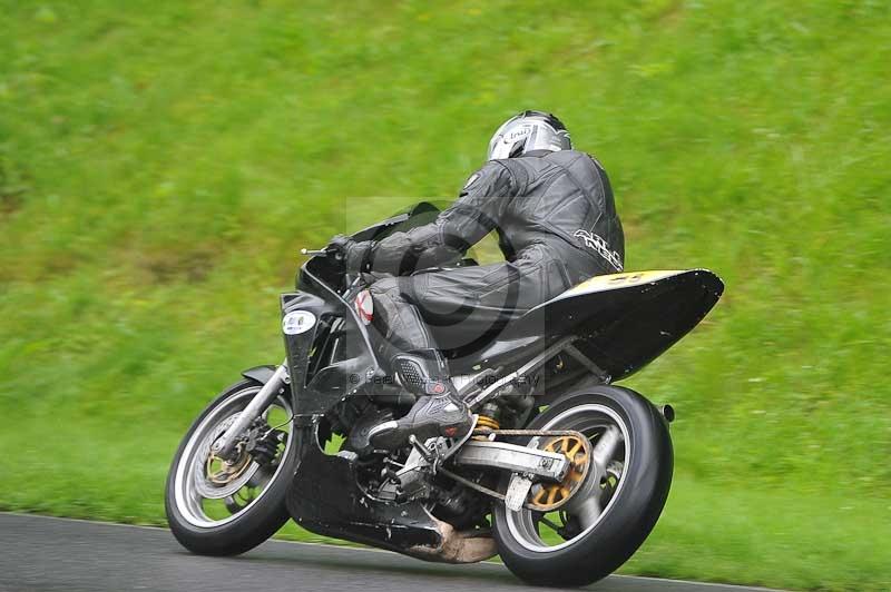 Motorcycle action photographs;Trackday digital images;cadwell;cadwell park photographs;event digital images;eventdigitalimages;motor racing louth lincolnshire;no limits trackdays;peter wileman photography;trackday;trackday photos
