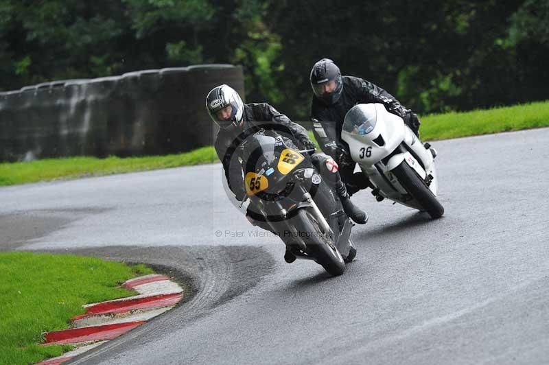Motorcycle action photographs;Trackday digital images;cadwell;cadwell park photographs;event digital images;eventdigitalimages;motor racing louth lincolnshire;no limits trackdays;peter wileman photography;trackday;trackday photos