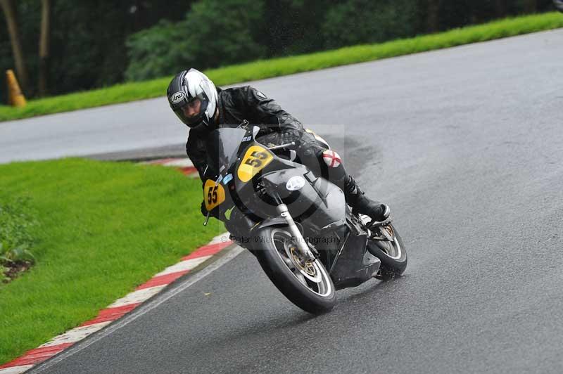 Motorcycle action photographs;Trackday digital images;cadwell;cadwell park photographs;event digital images;eventdigitalimages;motor racing louth lincolnshire;no limits trackdays;peter wileman photography;trackday;trackday photos