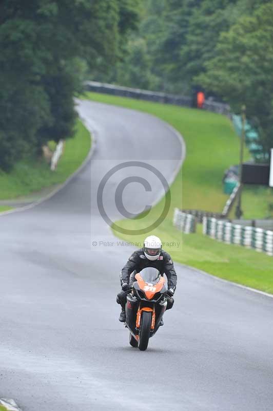 Motorcycle action photographs;Trackday digital images;cadwell;cadwell park photographs;event digital images;eventdigitalimages;motor racing louth lincolnshire;no limits trackdays;peter wileman photography;trackday;trackday photos