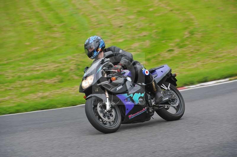 Motorcycle action photographs;Trackday digital images;cadwell;cadwell park photographs;event digital images;eventdigitalimages;motor racing louth lincolnshire;no limits trackdays;peter wileman photography;trackday;trackday photos