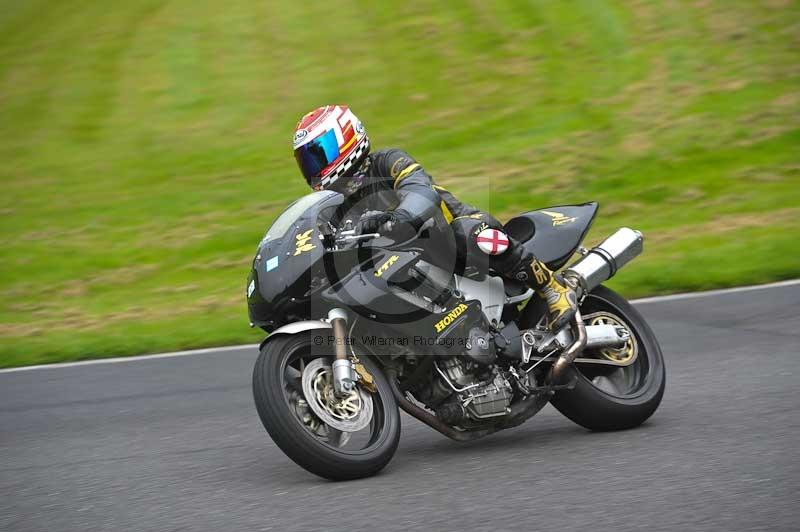 Motorcycle action photographs;Trackday digital images;cadwell;cadwell park photographs;event digital images;eventdigitalimages;motor racing louth lincolnshire;no limits trackdays;peter wileman photography;trackday;trackday photos