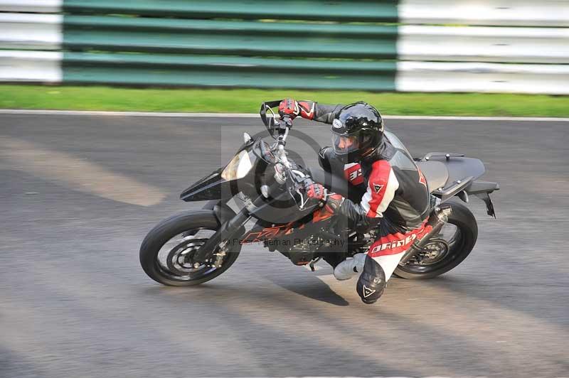 Motorcycle action photographs;Trackday digital images;cadwell;cadwell park photographs;event digital images;eventdigitalimages;motor racing louth lincolnshire;no limits trackdays;peter wileman photography;trackday;trackday photos