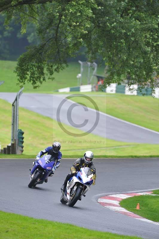Motorcycle action photographs;Trackday digital images;cadwell;cadwell park photographs;event digital images;eventdigitalimages;motor racing louth lincolnshire;no limits trackdays;peter wileman photography;trackday;trackday photos