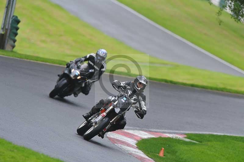 Motorcycle action photographs;Trackday digital images;cadwell;cadwell park photographs;event digital images;eventdigitalimages;motor racing louth lincolnshire;no limits trackdays;peter wileman photography;trackday;trackday photos