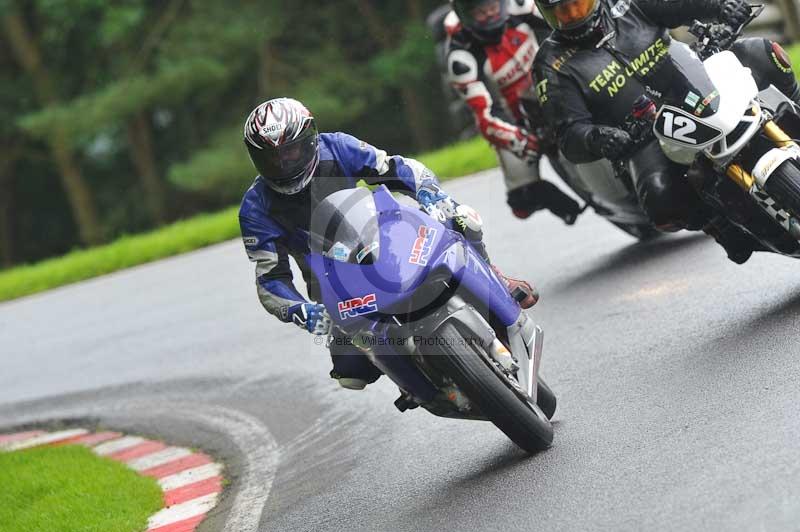 Motorcycle action photographs;Trackday digital images;cadwell;cadwell park photographs;event digital images;eventdigitalimages;motor racing louth lincolnshire;no limits trackdays;peter wileman photography;trackday;trackday photos