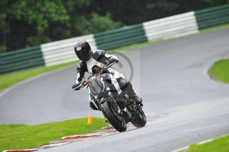 Motorcycle action photographs;Trackday digital images;cadwell;cadwell park photographs;event digital images;eventdigitalimages;motor racing louth lincolnshire;no limits trackdays;peter wileman photography;trackday;trackday photos
