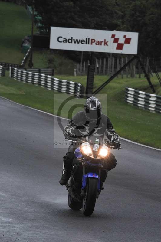 Motorcycle action photographs;Trackday digital images;cadwell;cadwell park photographs;event digital images;eventdigitalimages;motor racing louth lincolnshire;no limits trackdays;peter wileman photography;trackday;trackday photos