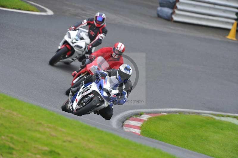 Motorcycle action photographs;Trackday digital images;cadwell;cadwell park photographs;event digital images;eventdigitalimages;motor racing louth lincolnshire;no limits trackdays;peter wileman photography;trackday;trackday photos