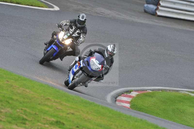 Motorcycle action photographs;Trackday digital images;cadwell;cadwell park photographs;event digital images;eventdigitalimages;motor racing louth lincolnshire;no limits trackdays;peter wileman photography;trackday;trackday photos