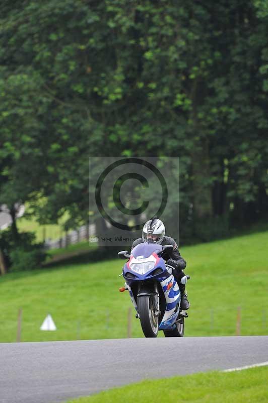 Motorcycle action photographs;Trackday digital images;cadwell;cadwell park photographs;event digital images;eventdigitalimages;motor racing louth lincolnshire;no limits trackdays;peter wileman photography;trackday;trackday photos