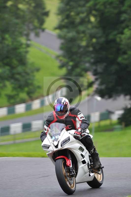 Motorcycle action photographs;Trackday digital images;cadwell;cadwell park photographs;event digital images;eventdigitalimages;motor racing louth lincolnshire;no limits trackdays;peter wileman photography;trackday;trackday photos