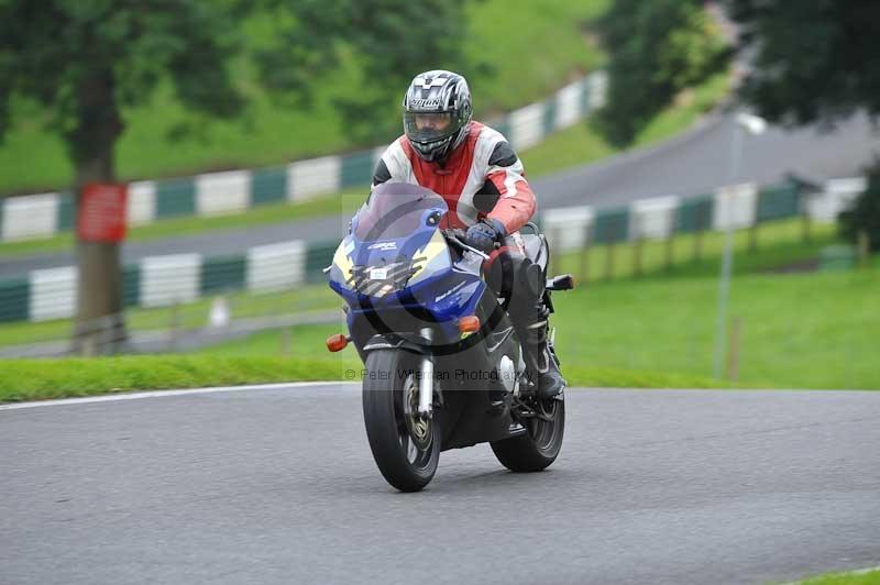 Motorcycle action photographs;Trackday digital images;cadwell;cadwell park photographs;event digital images;eventdigitalimages;motor racing louth lincolnshire;no limits trackdays;peter wileman photography;trackday;trackday photos