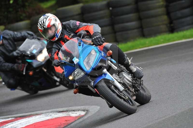 Motorcycle action photographs;Trackday digital images;cadwell;cadwell park photographs;event digital images;eventdigitalimages;motor racing louth lincolnshire;no limits trackdays;peter wileman photography;trackday;trackday photos