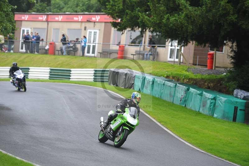 Motorcycle action photographs;Trackday digital images;cadwell;cadwell park photographs;event digital images;eventdigitalimages;motor racing louth lincolnshire;no limits trackdays;peter wileman photography;trackday;trackday photos