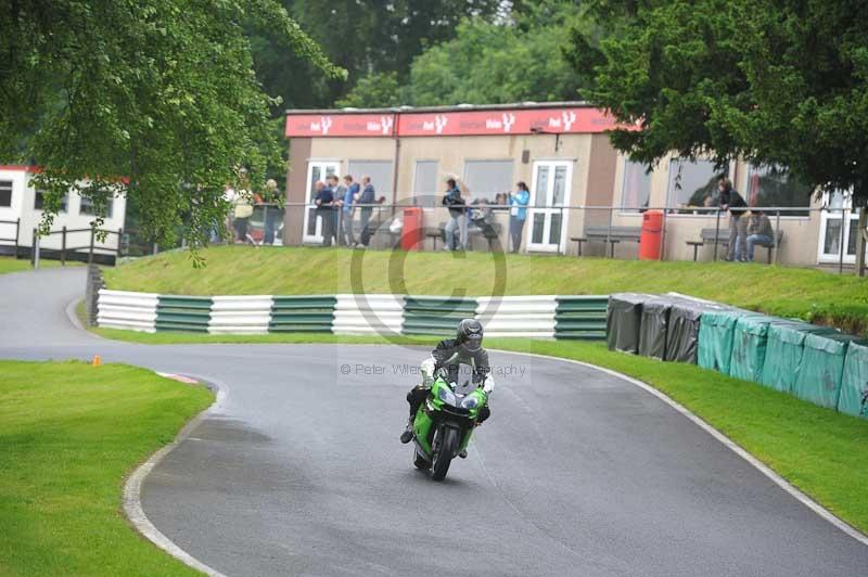 Motorcycle action photographs;Trackday digital images;cadwell;cadwell park photographs;event digital images;eventdigitalimages;motor racing louth lincolnshire;no limits trackdays;peter wileman photography;trackday;trackday photos