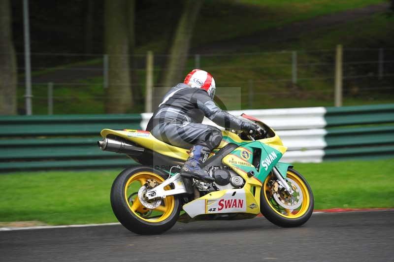 Motorcycle action photographs;Trackday digital images;cadwell;cadwell park photographs;event digital images;eventdigitalimages;motor racing louth lincolnshire;no limits trackdays;peter wileman photography;trackday;trackday photos