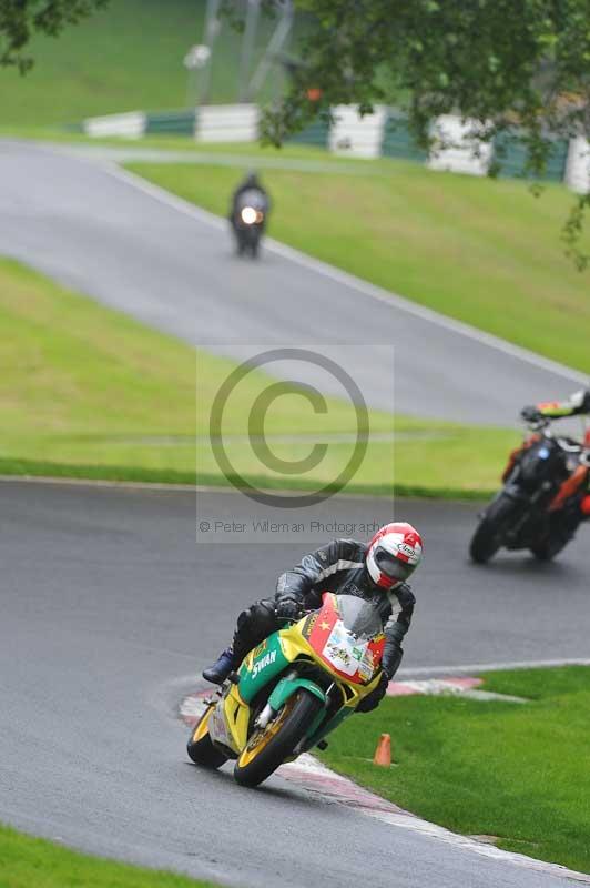 Motorcycle action photographs;Trackday digital images;cadwell;cadwell park photographs;event digital images;eventdigitalimages;motor racing louth lincolnshire;no limits trackdays;peter wileman photography;trackday;trackday photos
