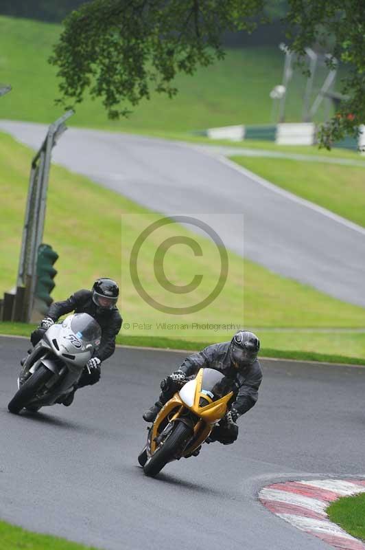 Motorcycle action photographs;Trackday digital images;cadwell;cadwell park photographs;event digital images;eventdigitalimages;motor racing louth lincolnshire;no limits trackdays;peter wileman photography;trackday;trackday photos