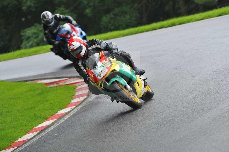Motorcycle action photographs;Trackday digital images;cadwell;cadwell park photographs;event digital images;eventdigitalimages;motor racing louth lincolnshire;no limits trackdays;peter wileman photography;trackday;trackday photos