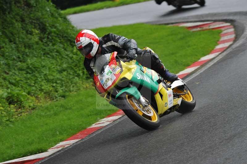 Motorcycle action photographs;Trackday digital images;cadwell;cadwell park photographs;event digital images;eventdigitalimages;motor racing louth lincolnshire;no limits trackdays;peter wileman photography;trackday;trackday photos