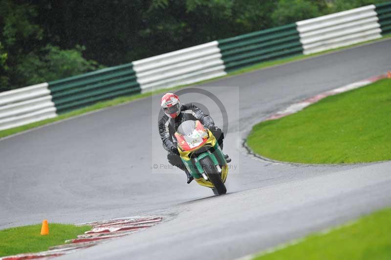Motorcycle action photographs;Trackday digital images;cadwell;cadwell park photographs;event digital images;eventdigitalimages;motor racing louth lincolnshire;no limits trackdays;peter wileman photography;trackday;trackday photos