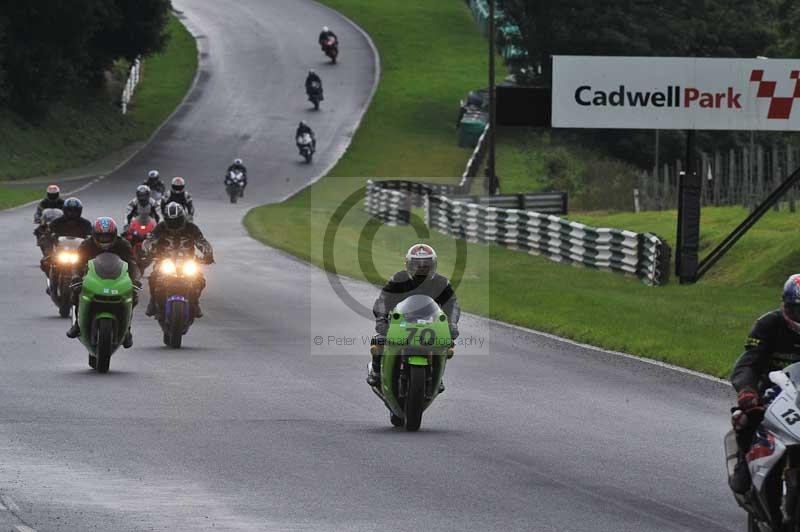 Motorcycle action photographs;Trackday digital images;cadwell;cadwell park photographs;event digital images;eventdigitalimages;motor racing louth lincolnshire;no limits trackdays;peter wileman photography;trackday;trackday photos