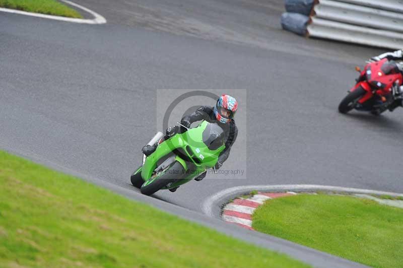 Motorcycle action photographs;Trackday digital images;cadwell;cadwell park photographs;event digital images;eventdigitalimages;motor racing louth lincolnshire;no limits trackdays;peter wileman photography;trackday;trackday photos