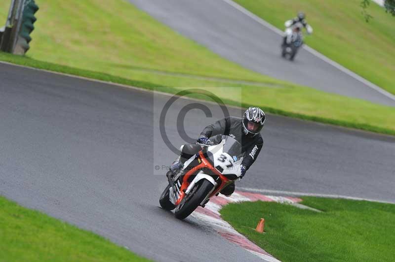 Motorcycle action photographs;Trackday digital images;cadwell;cadwell park photographs;event digital images;eventdigitalimages;motor racing louth lincolnshire;no limits trackdays;peter wileman photography;trackday;trackday photos