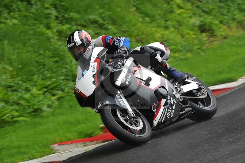 Motorcycle action photographs;Trackday digital images;cadwell;cadwell park photographs;event digital images;eventdigitalimages;motor racing louth lincolnshire;no limits trackdays;peter wileman photography;trackday;trackday photos