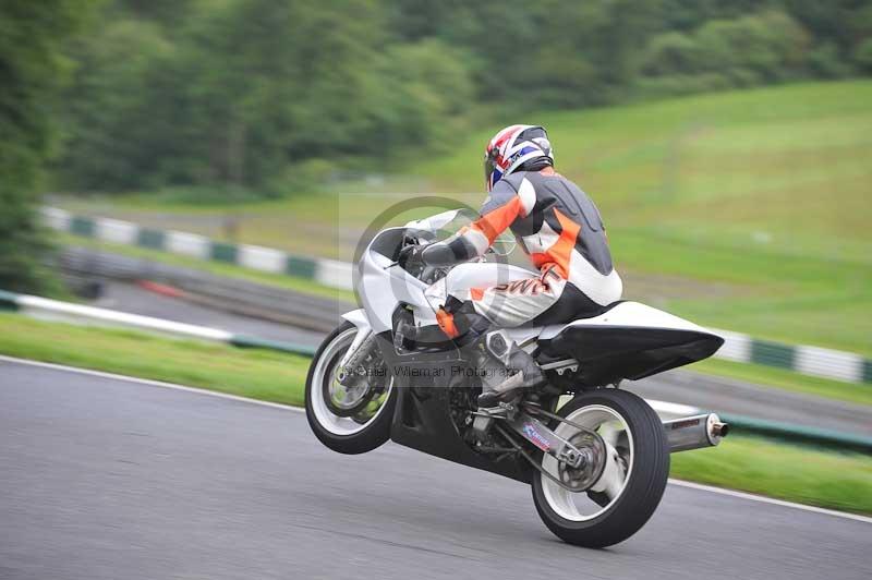 Motorcycle action photographs;Trackday digital images;cadwell;cadwell park photographs;event digital images;eventdigitalimages;motor racing louth lincolnshire;no limits trackdays;peter wileman photography;trackday;trackday photos