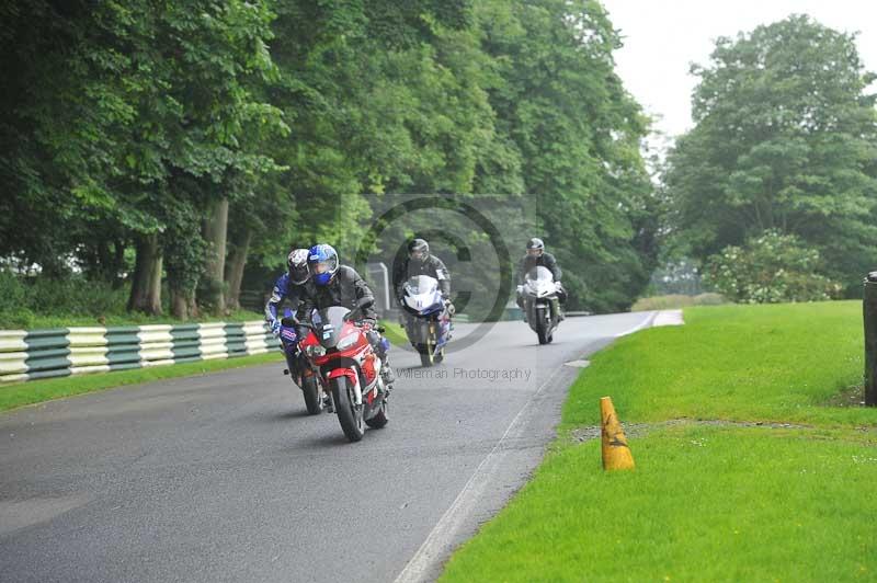 Motorcycle action photographs;Trackday digital images;cadwell;cadwell park photographs;event digital images;eventdigitalimages;motor racing louth lincolnshire;no limits trackdays;peter wileman photography;trackday;trackday photos