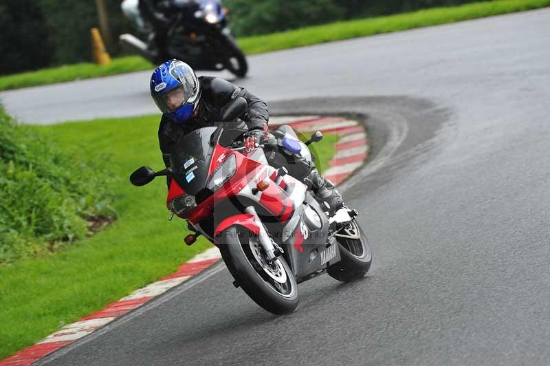 Motorcycle action photographs;Trackday digital images;cadwell;cadwell park photographs;event digital images;eventdigitalimages;motor racing louth lincolnshire;no limits trackdays;peter wileman photography;trackday;trackday photos