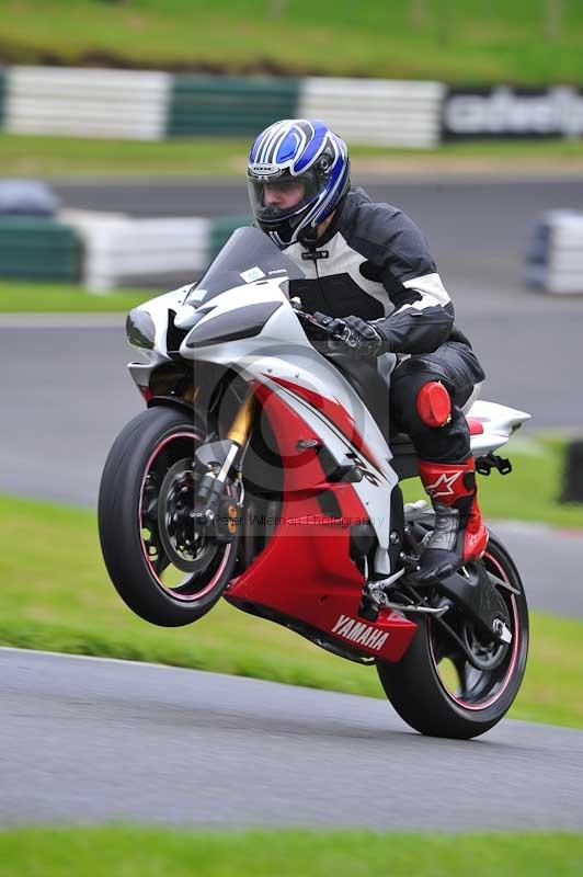 Motorcycle action photographs;Trackday digital images;cadwell;cadwell park photographs;event digital images;eventdigitalimages;motor racing louth lincolnshire;no limits trackdays;peter wileman photography;trackday;trackday photos