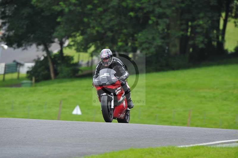 Motorcycle action photographs;Trackday digital images;cadwell;cadwell park photographs;event digital images;eventdigitalimages;motor racing louth lincolnshire;no limits trackdays;peter wileman photography;trackday;trackday photos