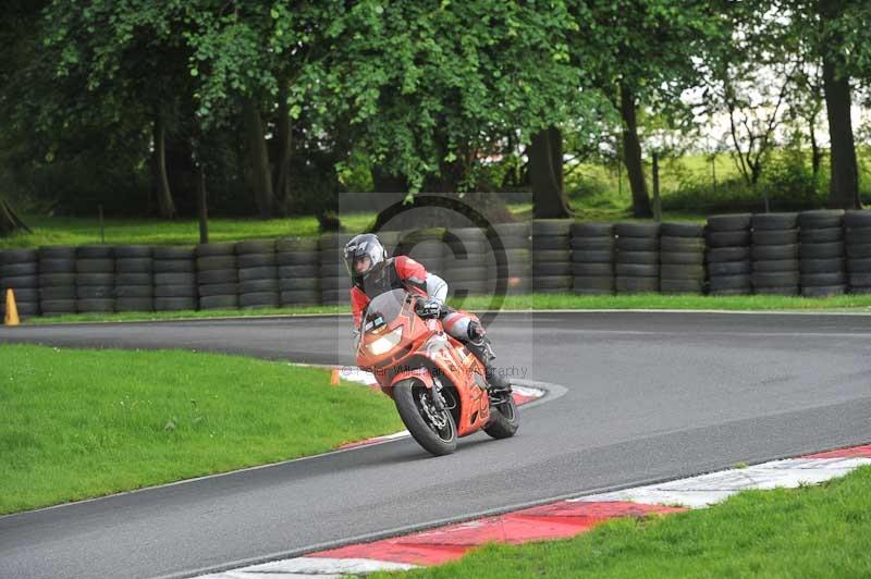 Motorcycle action photographs;Trackday digital images;cadwell;cadwell park photographs;event digital images;eventdigitalimages;motor racing louth lincolnshire;no limits trackdays;peter wileman photography;trackday;trackday photos