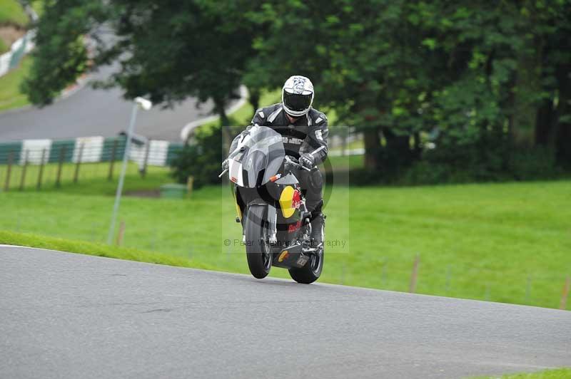 Motorcycle action photographs;Trackday digital images;cadwell;cadwell park photographs;event digital images;eventdigitalimages;motor racing louth lincolnshire;no limits trackdays;peter wileman photography;trackday;trackday photos