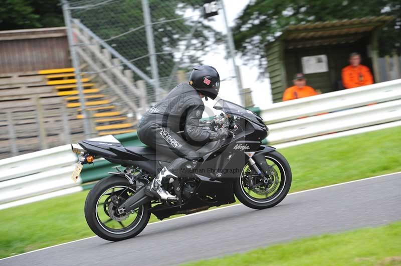 Motorcycle action photographs;Trackday digital images;cadwell;cadwell park photographs;event digital images;eventdigitalimages;motor racing louth lincolnshire;no limits trackdays;peter wileman photography;trackday;trackday photos