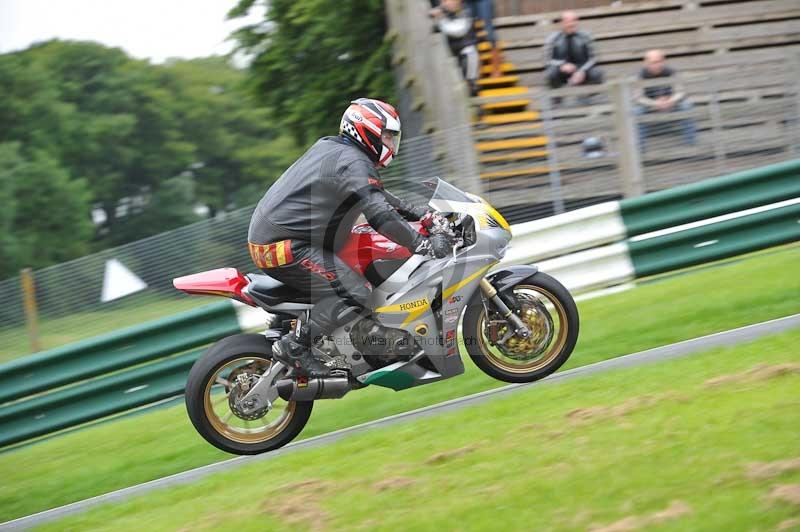 Motorcycle action photographs;Trackday digital images;cadwell;cadwell park photographs;event digital images;eventdigitalimages;motor racing louth lincolnshire;no limits trackdays;peter wileman photography;trackday;trackday photos