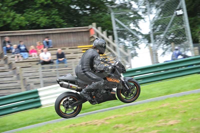 Motorcycle action photographs;Trackday digital images;cadwell;cadwell park photographs;event digital images;eventdigitalimages;motor racing louth lincolnshire;no limits trackdays;peter wileman photography;trackday;trackday photos
