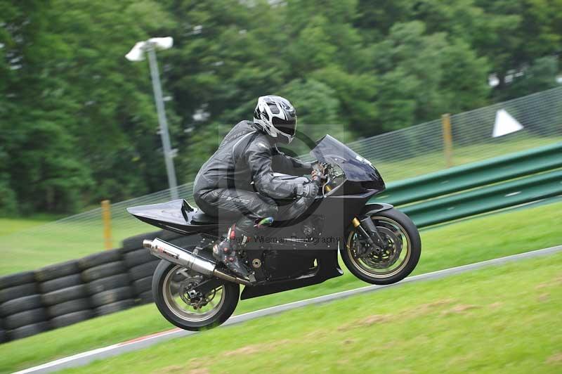 Motorcycle action photographs;Trackday digital images;cadwell;cadwell park photographs;event digital images;eventdigitalimages;motor racing louth lincolnshire;no limits trackdays;peter wileman photography;trackday;trackday photos